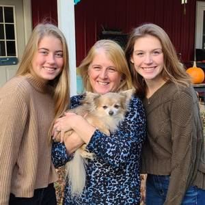 Meet your Posher, Allison